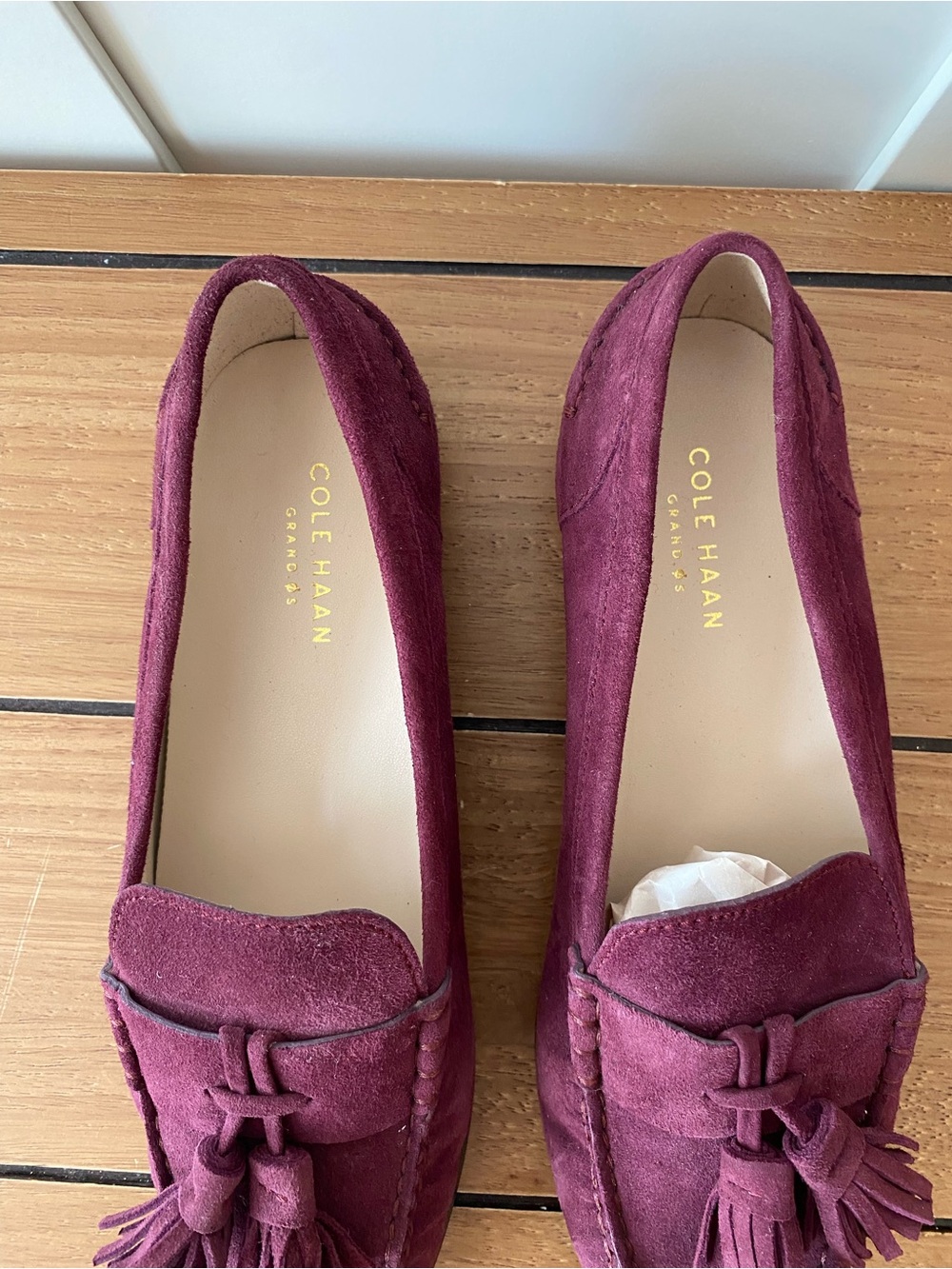 New - Without Box Cole Haan Burgundy Suede Tassel Loafers Women’s Size 7 - Picture 2 of 7